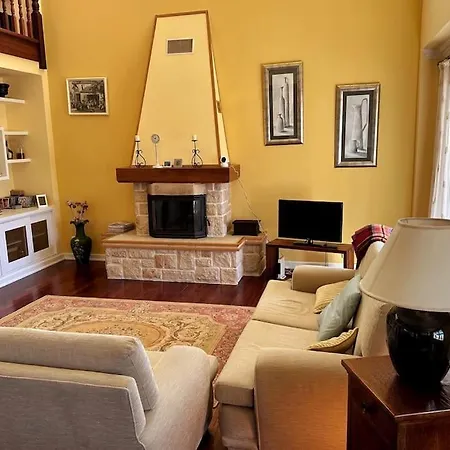 Holiday home Fantastica Casa En Ampuero