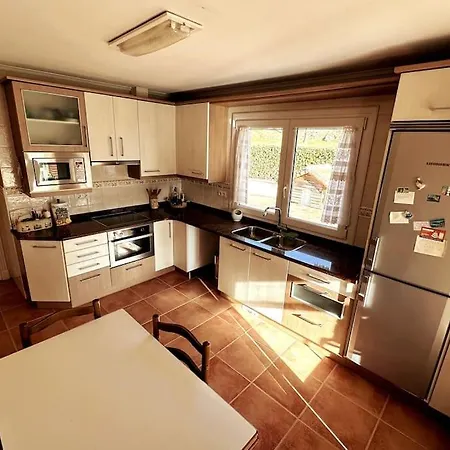 Holiday home Fantastica Casa En Ampuero
